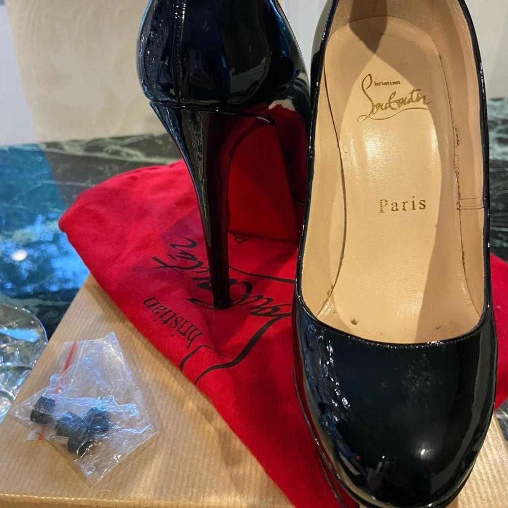 Christian Louboutin Bianca Black Heels - Picture 5 of 5